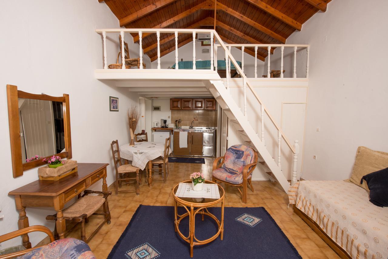 Penelope Apartment Σύμη Εξωτερικό φωτογραφία